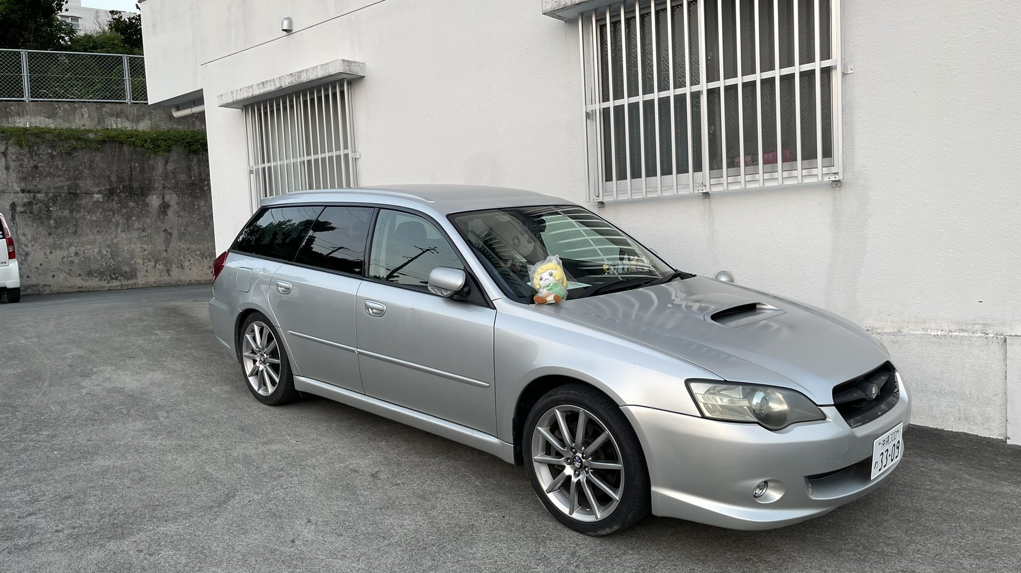 おトコ 1 毎日着ているワンピース Amp たまごっちtシャツ 2 レガシィツーリングワゴン2 0gt Specb Mt 3 その運転席 まきこ壁紙 4 飾り物 T Co 6e0yucvvpq Twitter
