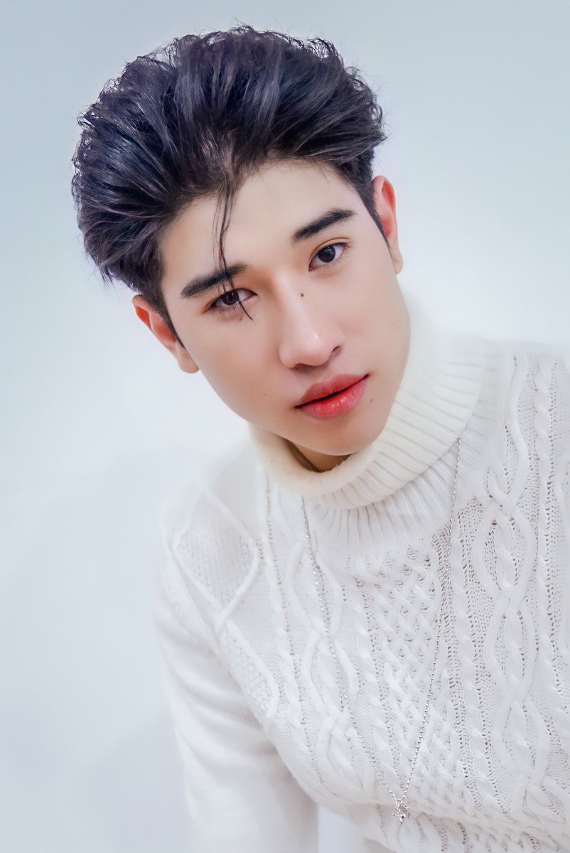ATFanclubs's tweet photo. ทำไมดาเมจรุนแรงขนาดนี้..น่ารักเกินต้าน😍
นี่รอยยิ้มหรือว่าแผ่นดินไหว สั่นทั้งใจ
คลั่งรักคุณจนไปไหนไม่ได้แล้ว🥰❤️
#auto_pk
#auto_fanclubs
#scorpioartist https://t.co/ixgM8Gez4A
