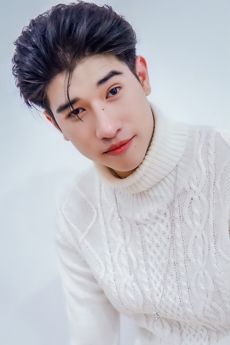ATFanclubs's tweet photo. ทำไมดาเมจรุนแรงขนาดนี้..น่ารักเกินต้าน😍
นี่รอยยิ้มหรือว่าแผ่นดินไหว สั่นทั้งใจ
คลั่งรักคุณจนไปไหนไม่ได้แล้ว🥰❤️
#auto_pk
#auto_fanclubs
#scorpioartist https://t.co/ixgM8Gez4A
