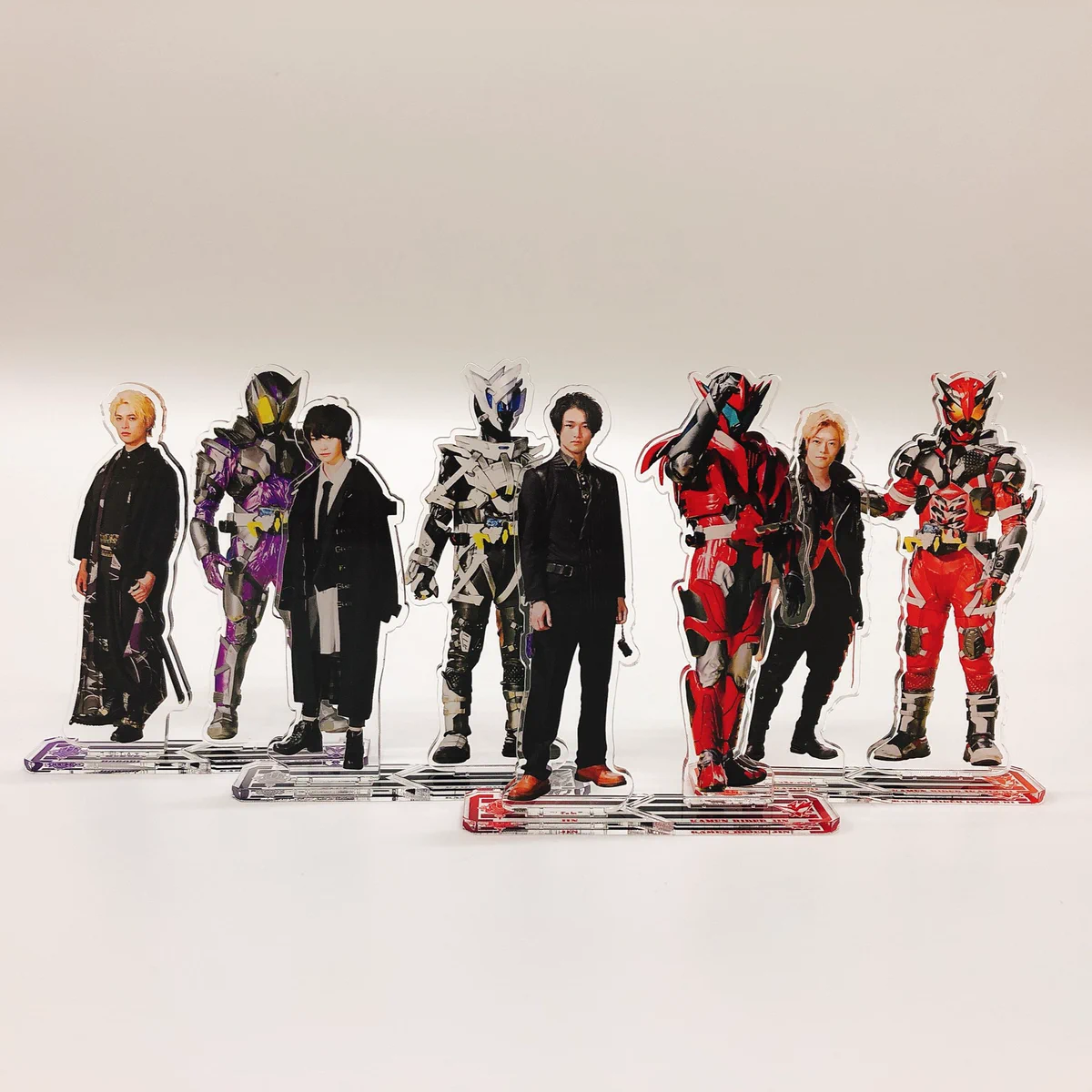 仮面ライダーゼロワン 滅亡迅雷アクリルスタンド 4種セット 仮面ライダーストア on X: 