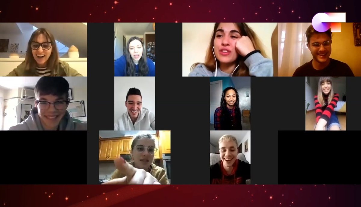 OT24h's tweet photo. Hace un año, nuestrxs niñxs realizaron su primera TUTORÍA ONLINE con @NoemiGaleraN ... que sería el paso previo para realizar los ya míticos "PASES DE MICRO CONFINADOS"
#OT2020 #OTVolveraPronto https://t.co/YMZUw8WIzU