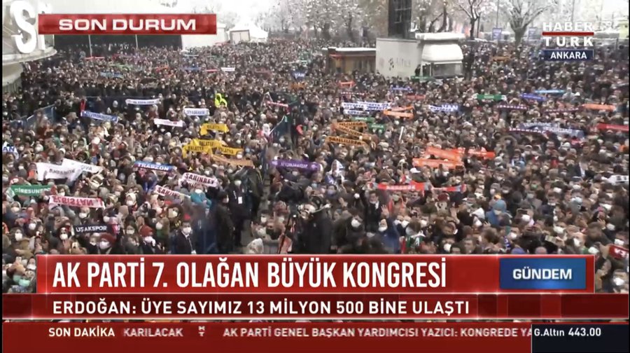 _ebrukymk___'s tweet photo. Pandemiyle mücadelemizi kimse sorgulayamaz.  Rol modeliz biz lütfen.  

#lebaleb 
#19YılımızıAkp7 https://t.co/CtA0mM77G6