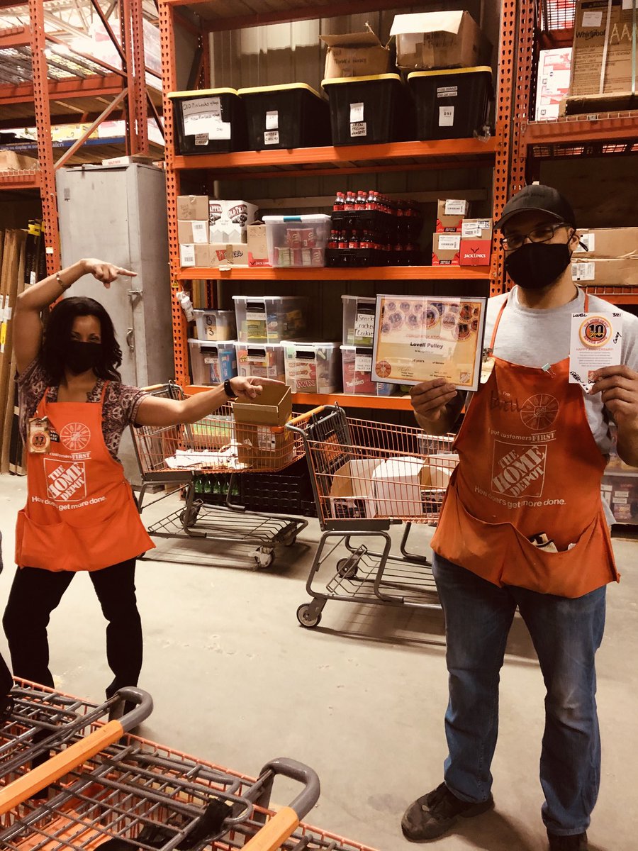 Shaina M-Collins tweet media