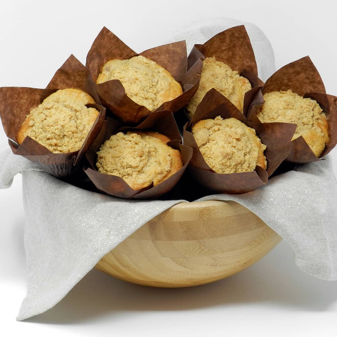 ifiknewbaking's tweet photo. Out apple crumble muffin baking mixes are simply delicious! Full of apple and cinnamon with a real crumble topping. #muffins #applecrumble #bakingmix #bakingkit #bakeathome https://t.co/PTJzt2fsc1