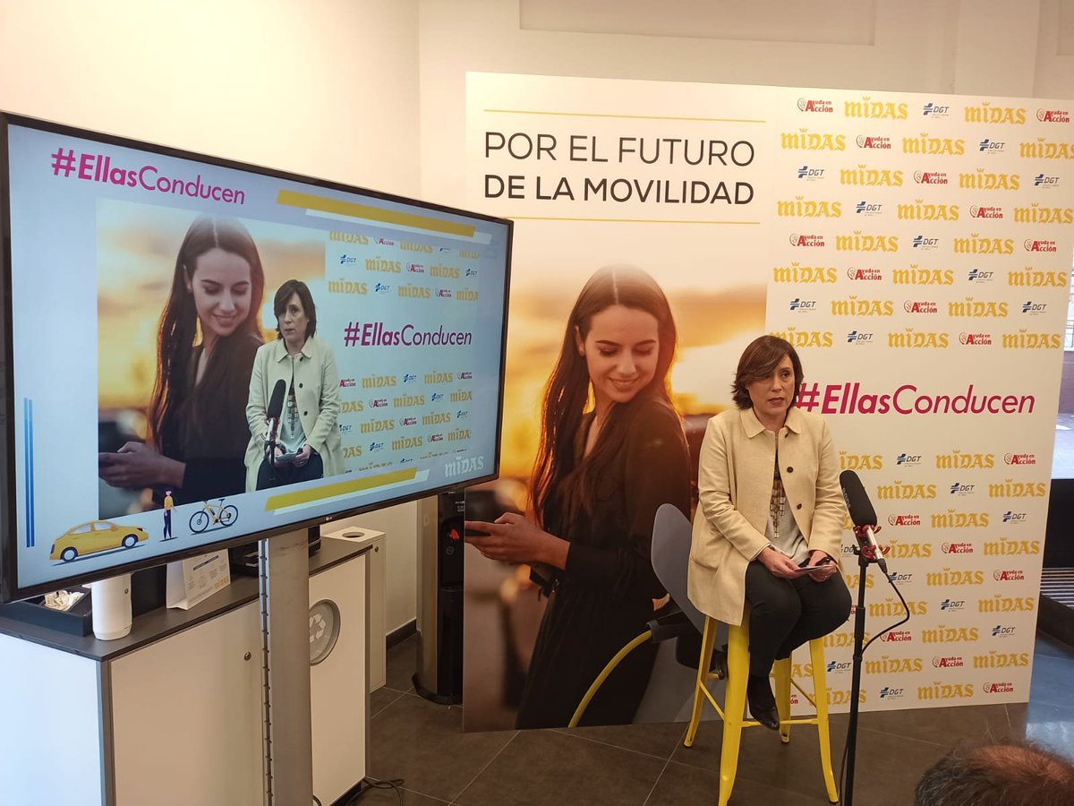 midas_es's tweet photo. ¡Ya tenemos todo listo! #AlgoEstáPasandoEnMidas 
Hoy estamos con @ayudaenaccion @AnaCarrasco_22 y @DGTes en #MidasCity para presentar los resultados de nuestro estudio #EllasConducenPorLaCiudad  ¡Estad atentos! https://t.co/OijtLN88I3