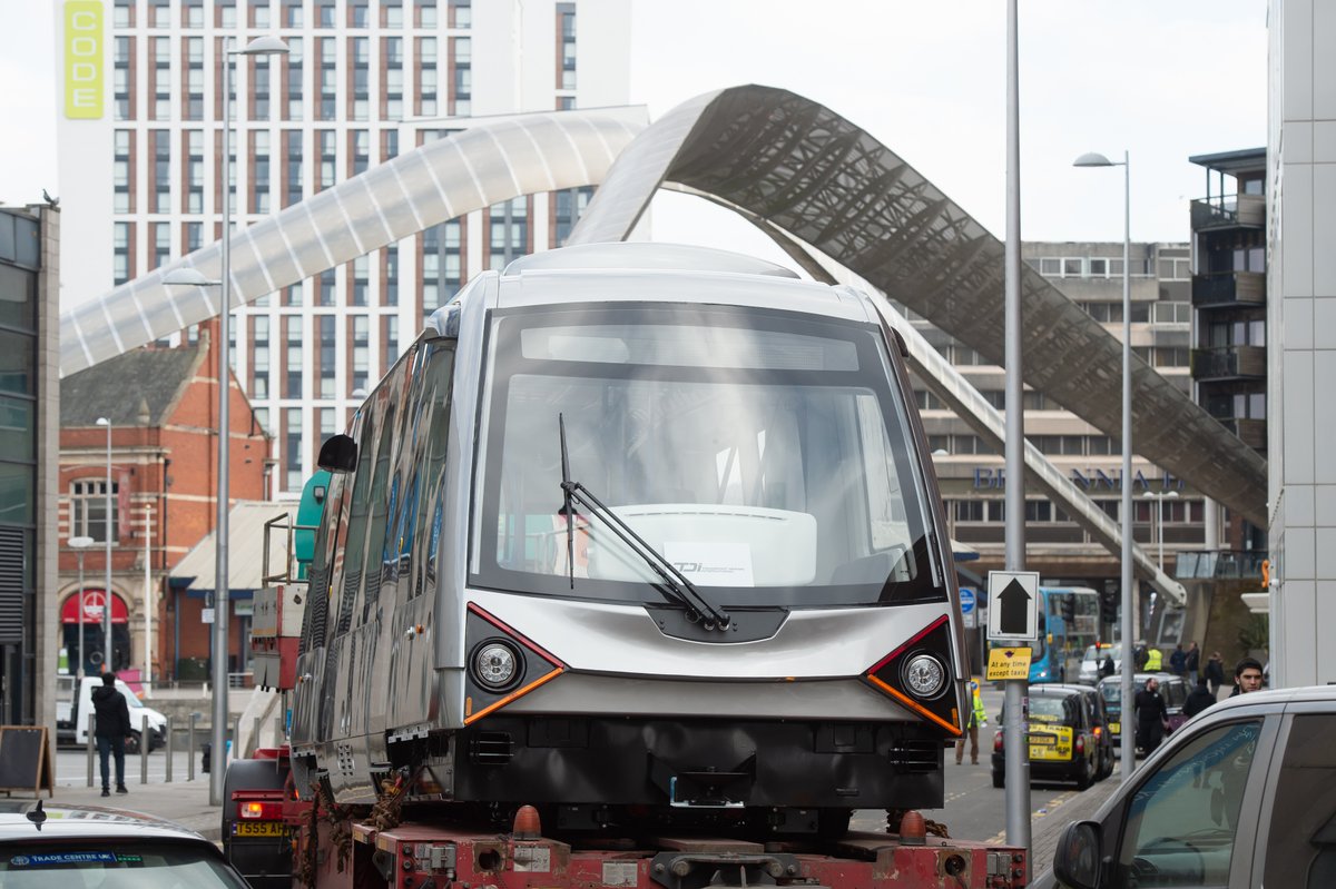 wmgwarwick's tweet image. It's great to see the Coventry VLR project moving on to it's next phase of testing.

Read more about the project and our work with TDi Ltd and @coventrycc here: ow.ly/VaOO50E719M

#VeryLightRail #RailTech #Coventry