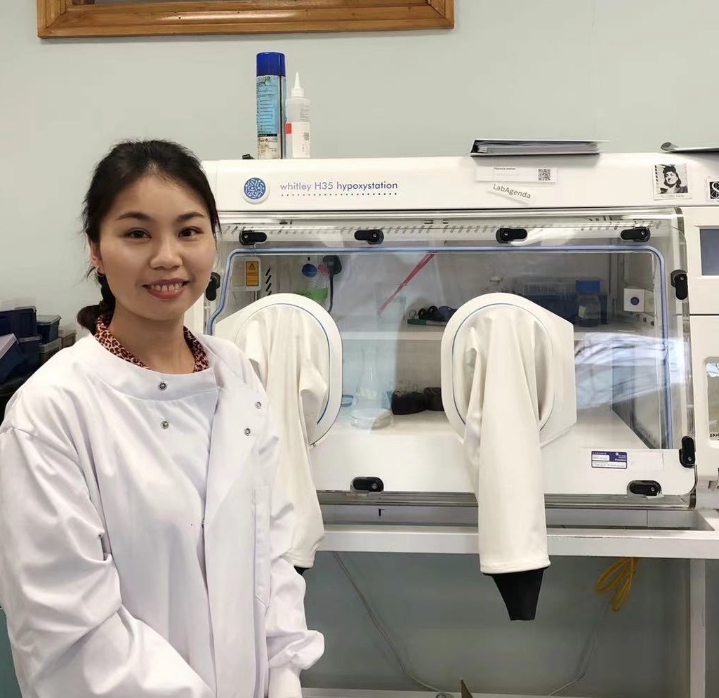 AssocRadRes's tweet photo. Congratulations to Jade Stephens, Chun Li and Jade Monaghan for winning the ARR 2021 online poster competition for scientists in training! 👏We are looking forward to hearing your presentations at the ARR 2021 meeting in Leeds https://t.co/11UojTZx6q
@ChunLi15861684 
@craftysci https://t.co/4klGLotiqC