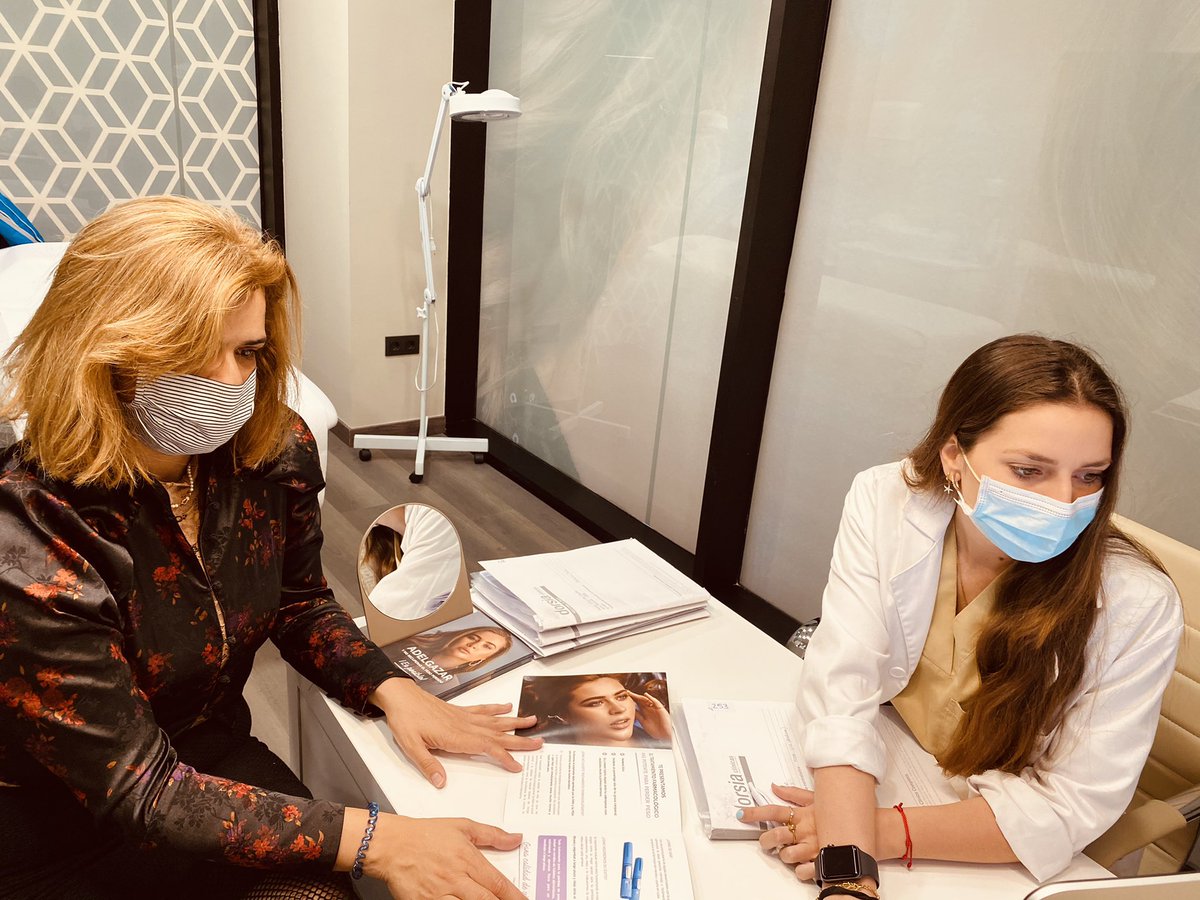 estefanuchi83's tweet photo. Ayer de visita y revisión en Clínicas Dorsia, Origen, en Playa de Las Americas, para hacer seguimiento de mi tratamiento método Pose.

Gracias equipo Dorsia❤️

📍Más Información: 

https://t.co/24lkoeEebe 

Teléfono de contacto: 

822 629235

Clínicas Dorsia

#DorsiaSurTenerife https://t.co/pLpH5TSdGM