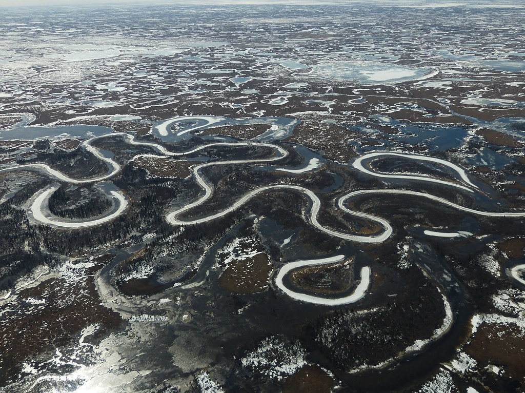 RGS_IBG's tweet photo. Answering yesterday's #GeographyOnline quiz question, cold fronts on average move faster than warm fronts, as cold air is denser and can take over warm, motionless air!

And today's quiz question: what is the name for a u-shaped body of water formed when a meander is cut-off? 🤓 https://t.co/Cogr4VhBHw