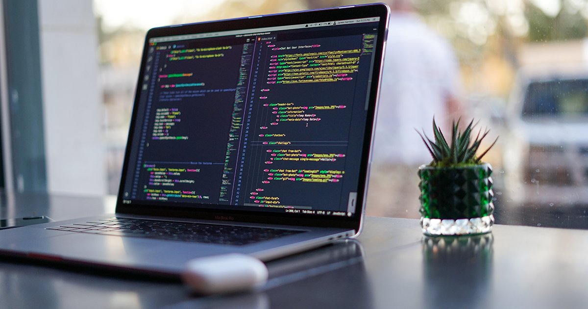 Wat is een test double precies? Welke variaties van test doubles zijn er? En wanneer gebruik je welke variant? Allemaal vragen die onze back-end developer Richard voor je beantwoordt in dit blog: bit.ly/3rcWW45
