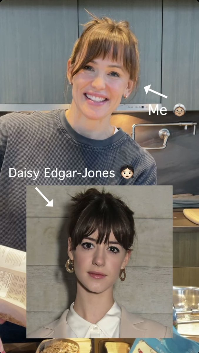 DaisyEJNews's tweet photo. Jennifer Garner mentioned @DaisyEdgarJones in her #PretendCookingShow video and yes she could totally play her mother someone make it happen https://t.co/PSSKqhGneN