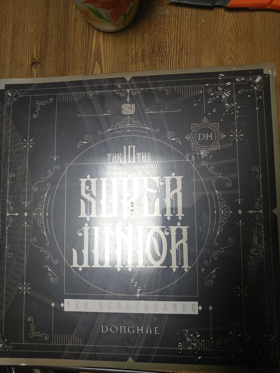 슈퍼주니어 10집 르네상스 스퀘어버전 교환구해요 

저 :  동해(미개봉)
😇:  예성

편하게 뎀주세요 ! 

#슈퍼주니어 #앨범교환 #SUPERJUNIOR #TheRenaissance #교환