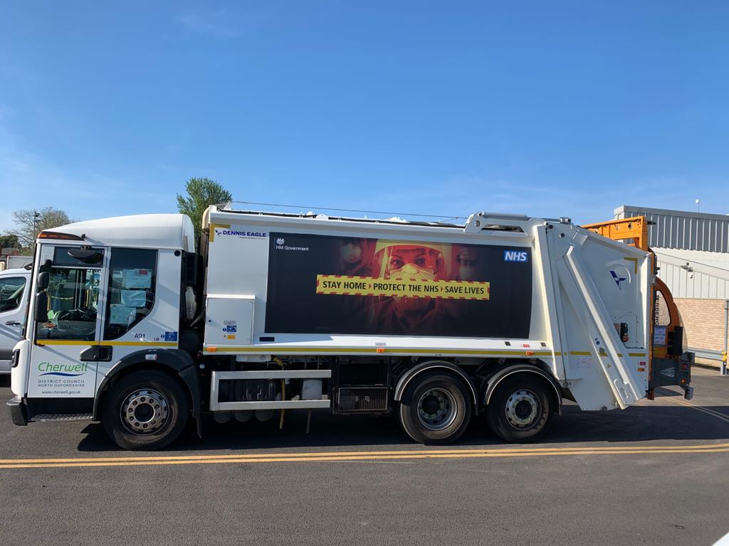 #Roadvert installed over 500 Public Health England banners on many Council waste vehicles throughout the UK at the start of the pandemic. Because they travel slowly on every street in a Council it was the most visible form of #outofhomeadvertising as nearly everyone was at home.