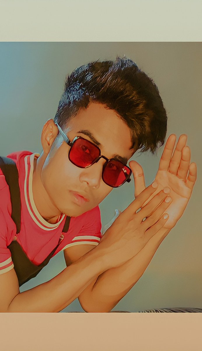 king_riddle_'s tweet image. 