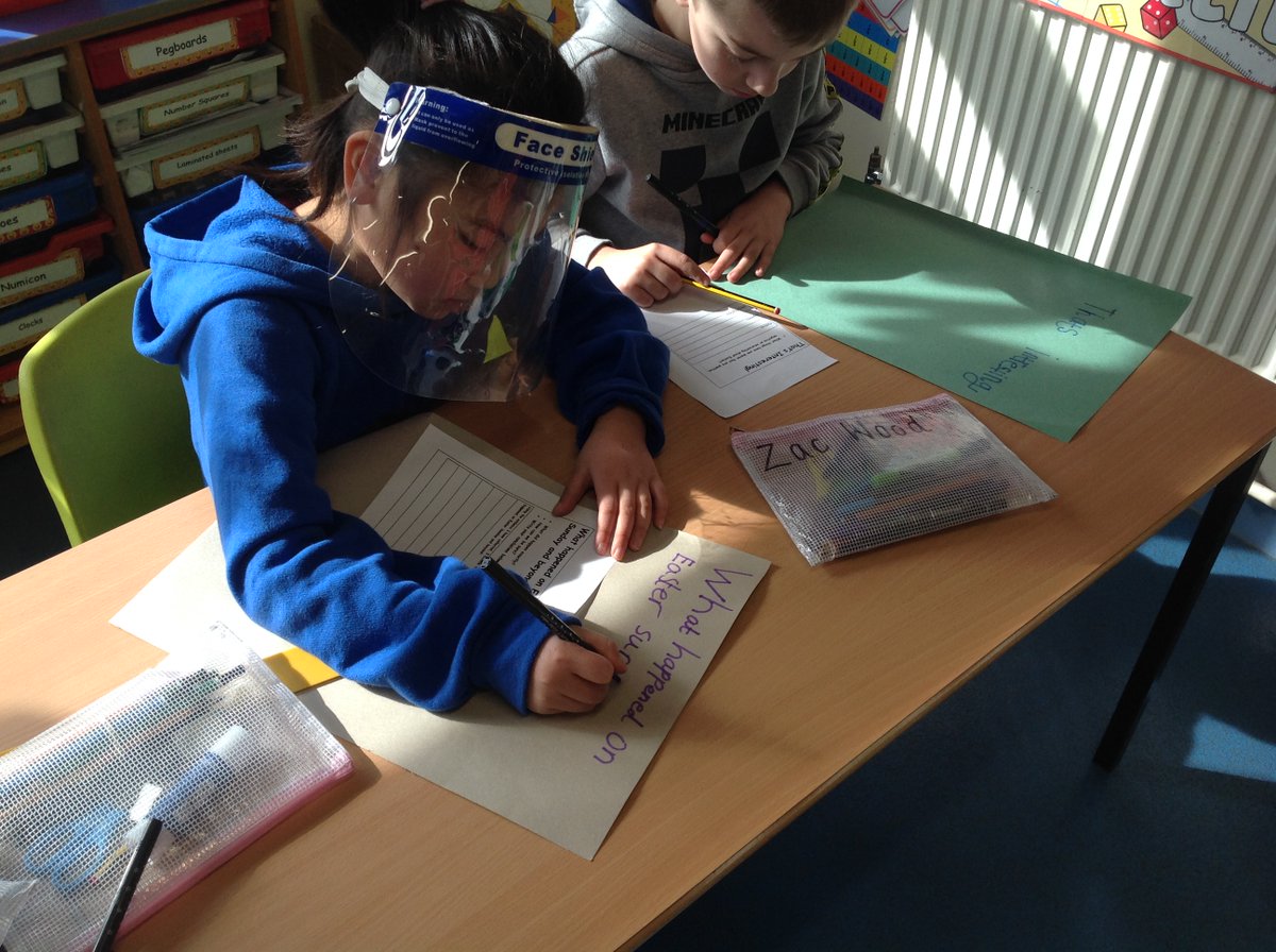 meadowlaneprm's tweet photo. We are Easter Story detectives today in Dosbarth Usk. We are very busy checking evidence, looking for clues and filing incident reports #workingingroups #reportingback🔎👮♂️👮♀️🚨 https://t.co/b7eRiLbPzU