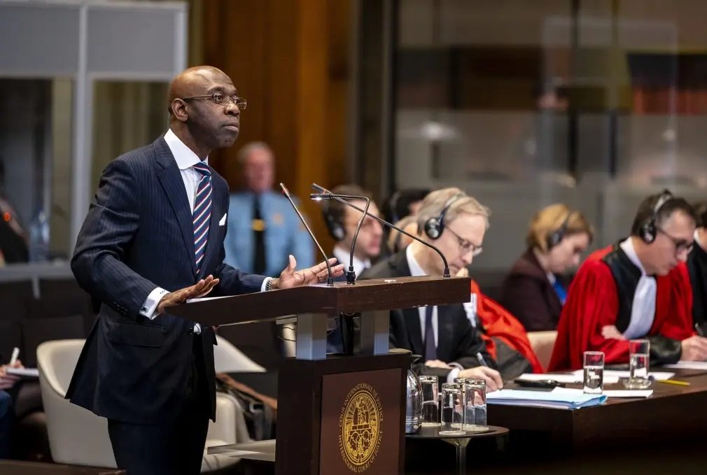 Revista_REG's tweet photo. El Embajador de Guinea Ecuatorial ante la Unión Europea nombrado agente ante la CIJ en el caso con Gabón

#RREG #GuineaEcuatorial #Gabon #IslaMbañé #Mbañé #CIJ 

https://t.co/VWEu6RplLR https://t.co/dhDDq2jWkU