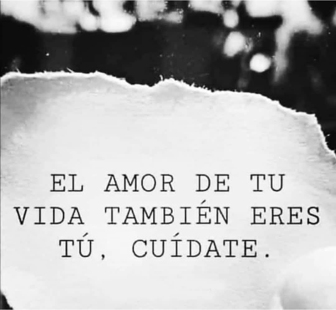 ArabePeruano's tweet photo. Etiqueta a tu mejor amigo(@)
#texto #textodeamor #accionpoeticafrases #amor #versos #versosdeamor #frasesdereflexion #reflexion #palabrassabias #poesia #versosdemedianoche https://t.co/gsThH5Y7ww