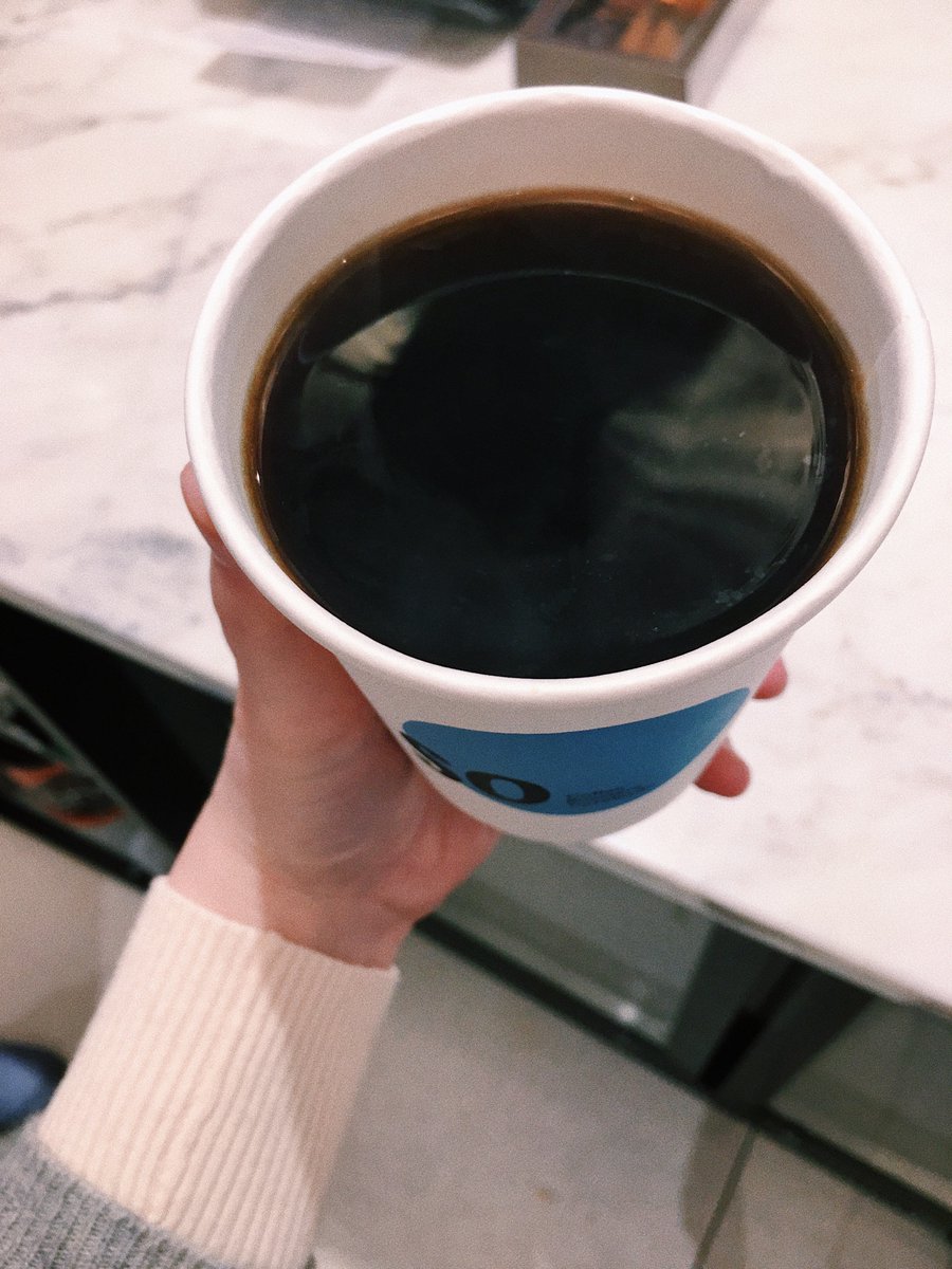 roasters_so's tweet photo. Batch brew: Colombia! 💥 
#socoffeeroasters #socoffee #portugal #colombia #Specialtycoffee #incoffeewetrest https://t.co/LAwkyc7erF