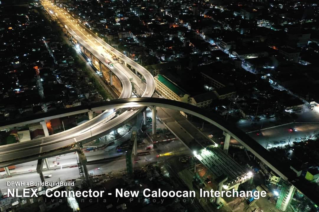 Kuha mula sa drone inspection ng DPWH sa New Caloocan Interchange ng NLEX-SLEX Connector. 

📷: Mark Villar