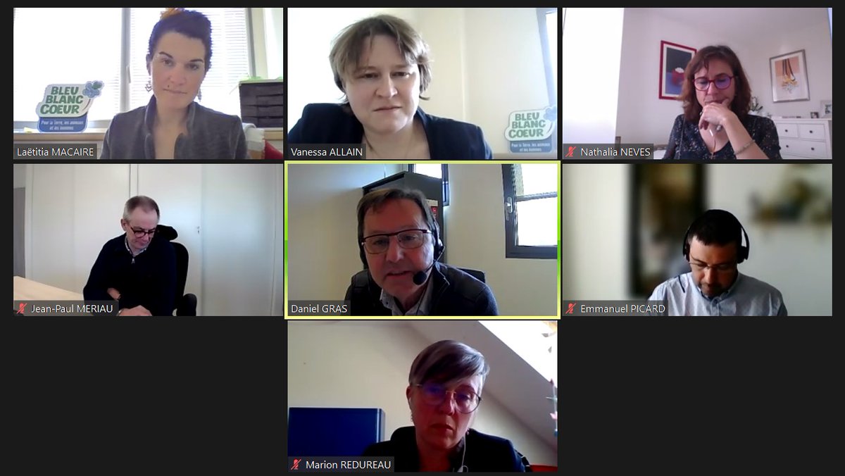 [#LesRencontresBleuBlancCoeur] 
Daniel Gras, Directeur de la Cuisine Centrale du Mans et administrateur #AGORES :
💬 "Les produits #BleuBlancCoeur ont quelque chose de très intéressant sur l'aspect #santé. Les tarifs de ces produits sont en plus très abordables."