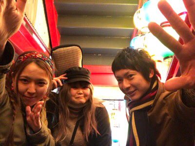 フルーツちゃん、今週末は恒例のお花見ライブです🌸
３月２７日(土)@西武庫公園
10:50〜11:30
14:10〜14:50
の２ステージです♡
入場無料なのでフラリと遊びに来てね☆

元気は人は
呑んで食べて楽しみましょう💚