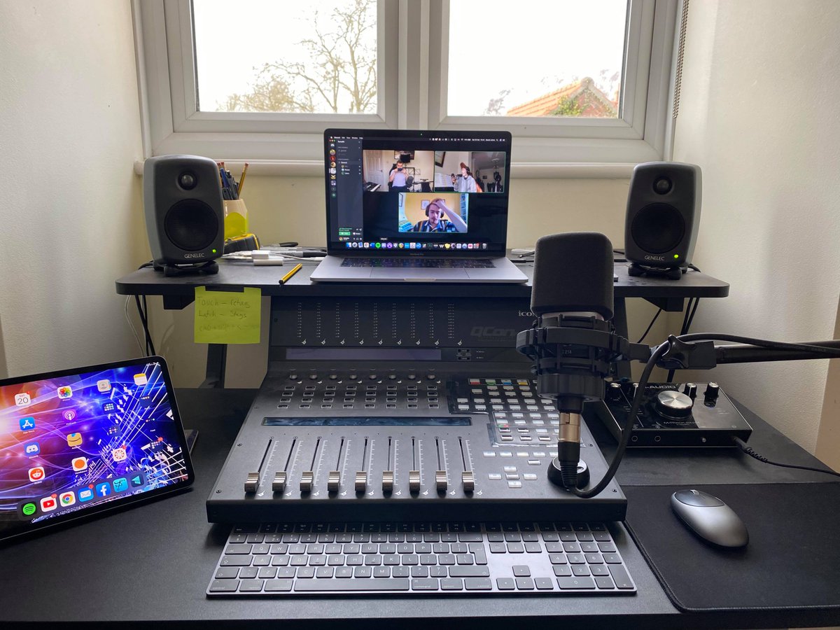 SamadhiBand's tweet photo. 🌿 We are back recording, with our new @WeAreFocusrite audio interfaces that we now have thanks to the bursary at @jazz_north ! We hope you're looking forward to some new high quality music! 🌿

#jazz #folkjazz #jazznorth #improvisation #clarinet #cello #doublebass #guitar https://t.co/SYFrjgMKrw