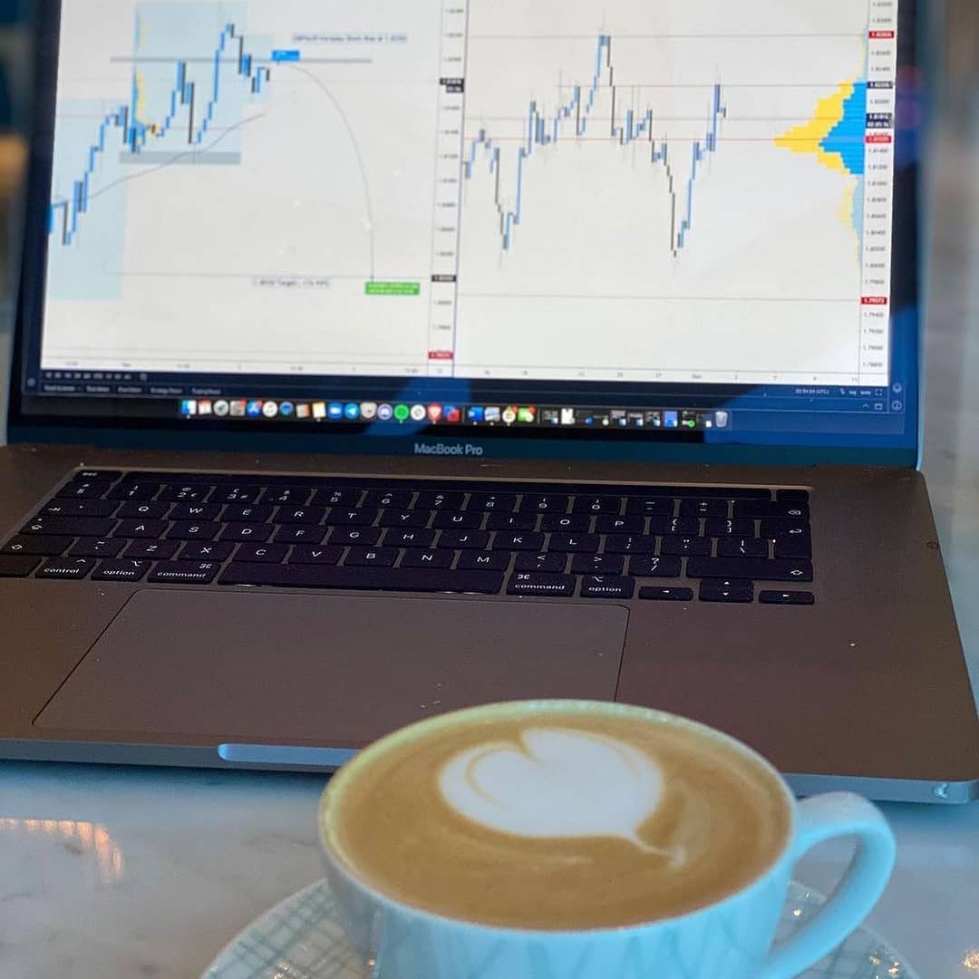 binary_Amanda12's tweet image. In trading, you can't stop loss from happening but you can avoid big loss by using stop loss in your trades