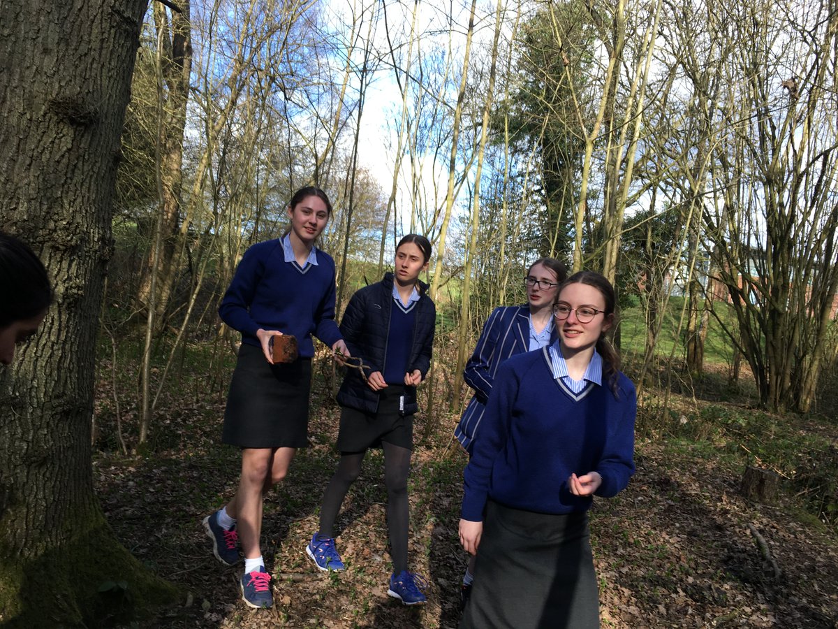 StNicholasFleet's tweet photo. Fun activities have continued apace this week. Infants having story time (and Haribo) outside and others watching videos and eating popcorn; Juniors spending time drinking hot chocolate and playing games and Seniors having enjoyed their planned outdoor activities. #stnicksfun https://t.co/wbd0KXzgMR