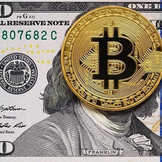 binary_Amanda12's tweet image. Will the dollar’s weakness result in Bitcoin finally breaking $12,000?
 
Historically, a weaker United States Dollar leads to strength across other “safe haven” assets. By analyzing the correlation, such momentum and conclusion can also be drawn with #Bitcoin (BTC) and the USD.