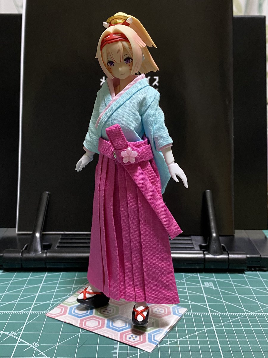 Twoucan 袴 大正ロマン の注目ツイート イラスト マンガ コスプレ モデル