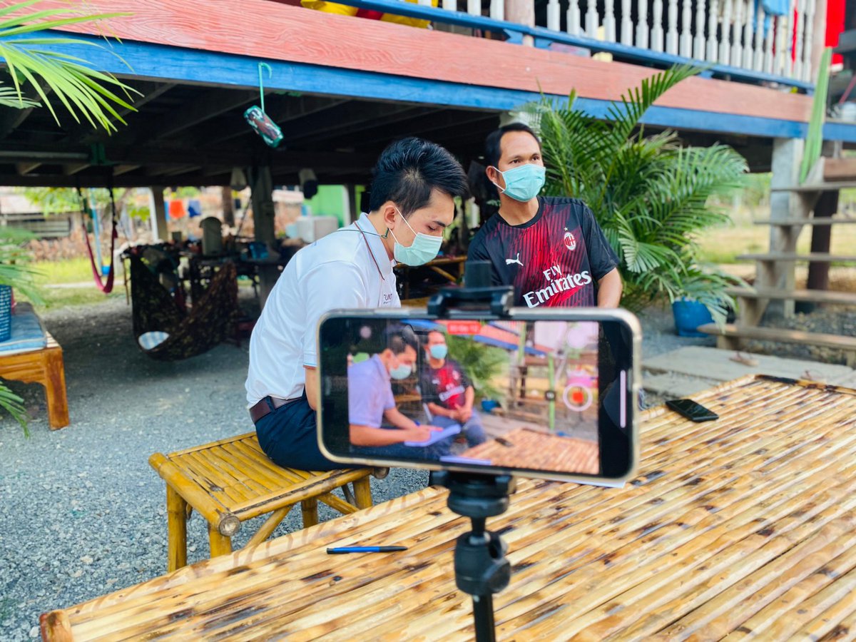 Felipe_UNODC's tweet photo. Border communities' perceptions on #organizedcrime and how it affects their lives is key for + accurate programming.

With $ from @japan @UNODC_SEAP is conducting for the 1st time in #SoutheastAsia a major survey in 40 border locations.

Getting closer to the people we serve. https://t.co/0ZxRom0sVv
