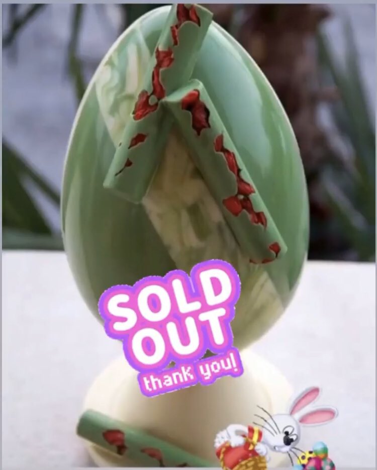 SoniaBalacchi's tweet photo. GRAZIE GRAZIE GRAZIE!!! #soldout in prevendita grazie a tutti voi che avete scelto di godervi la #pasqua2021 con le mie #uovadipasqua 🥰 #buongiornoconilsorriso
Ad ognuno di voi il suo uovo personalizzato 💋
#soniabalacchi #homerestaurant #ladolcevita #chocolate #pasqua #rimini https://t.co/bVDyQ2M6Tf
