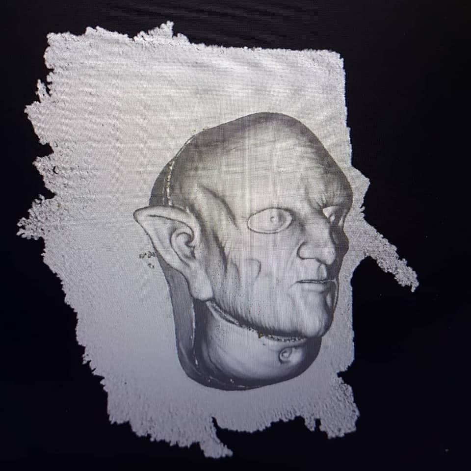 PhoenixEffectFX's tweet photo. Scan 3D de notre cher gobelin🧟‍♂️ 
#gobelin #latexmask #maskcollector #creepymask #halloweenmask #sfxart #practicalfx #monsterartwork  #scanner3d #3dscanning #scan3d #shining3d #fantasticart #sfxartist #effetspeciaux #sculptureart #creaturefx https://t.co/m0gzH0Sn8w