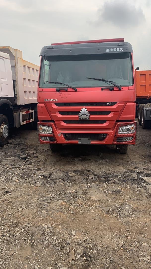 MUFASA_1000's tweet photo. Dm for your quality Man, Daf, Mack tippers and caterpillars plus trailer heads... 

Please help Rt my customer fit be on your TL🤲🏿🤲🏿🤲🏿 https://t.co/6AdSEbCtmm