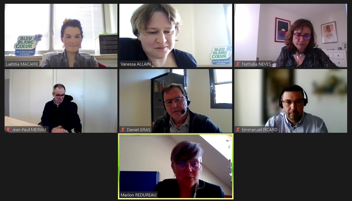 [#LesRencontresBleuBlancCoeur] 
Marion REDUREAU, Chargée de mission RSE pour le #Crous Pays de la Loire :
💬 "Les étudiants attendent de la qualité dans les assiettes. L'aspect local est aussi important pour eux"