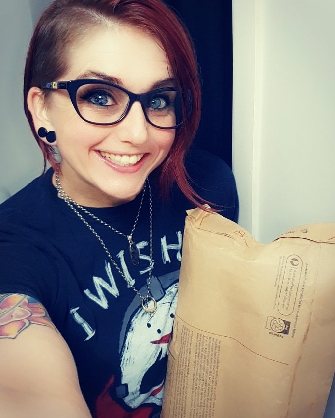 Devildogg1983's tweet photo. It's time to kick ass and chew bubblegum. And I'm all out of gum.
Got a parcel from the guys @WOWBUTTER_com so let's open this 1st!!
Thank you so freaking much!!
➖➖➖➖➖➖➖➖➖➖➖➖
💥Live Now💥
🖤Link in bio🖤
➖➖➖➖➖➖➖➖➖➖➖➖
#devildogg1983 #wowbutter https://t.co/sttdTx4RJ5