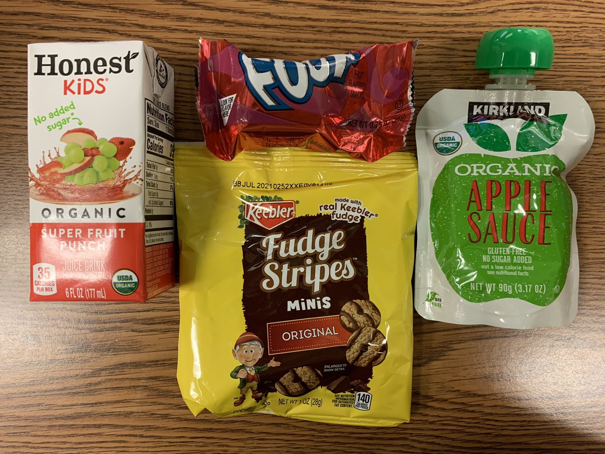 BBEbulldogsPE's tweet photo. Before spring break we gave snack packs to the “Class Of The Week” in PE. Mrs. Tanis’ class was the selected class, but we also gave to @InMrsYoungsRoom class because those boys have been awesome ALL YEAR. #Last9weeks #LatePost #BulldogStrong #RRISD https://t.co/TgghuyEFaU