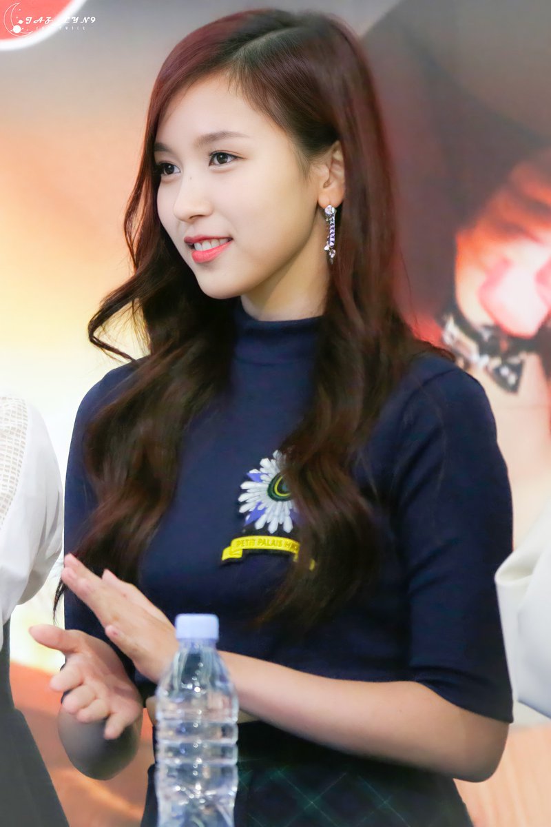 jaz_lyn9's tweet photo. HAPPY MINA DAY

#트와이스 #TWICE #トゥワイス 
#미나 #Mina #名井南
#BlackSwanMinaDay 
#HappyMinaDay https://t.co/q7NSITbmvT