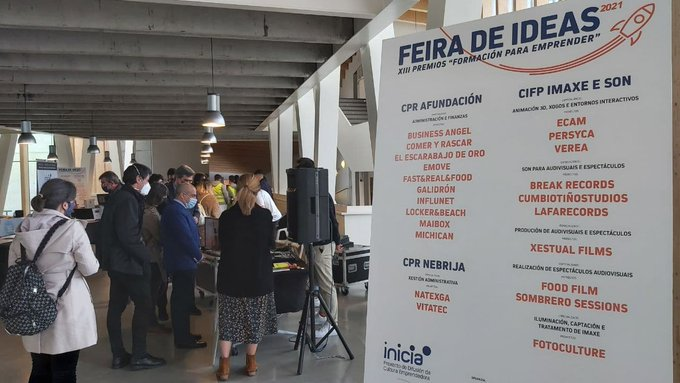 corunaemprego's tweet photo. 🙌 Co #ProgramaInicia foméntase a actividade empresarial e capacidades como
👉Creatividade
👉Traballo en equipo
👉Análise de mercado
👉Competencia
👉Aportar valor engadido para a sociedade.
#FeiraDeIdeas #XornadaInicia https://t.co/bUYX6IJboV