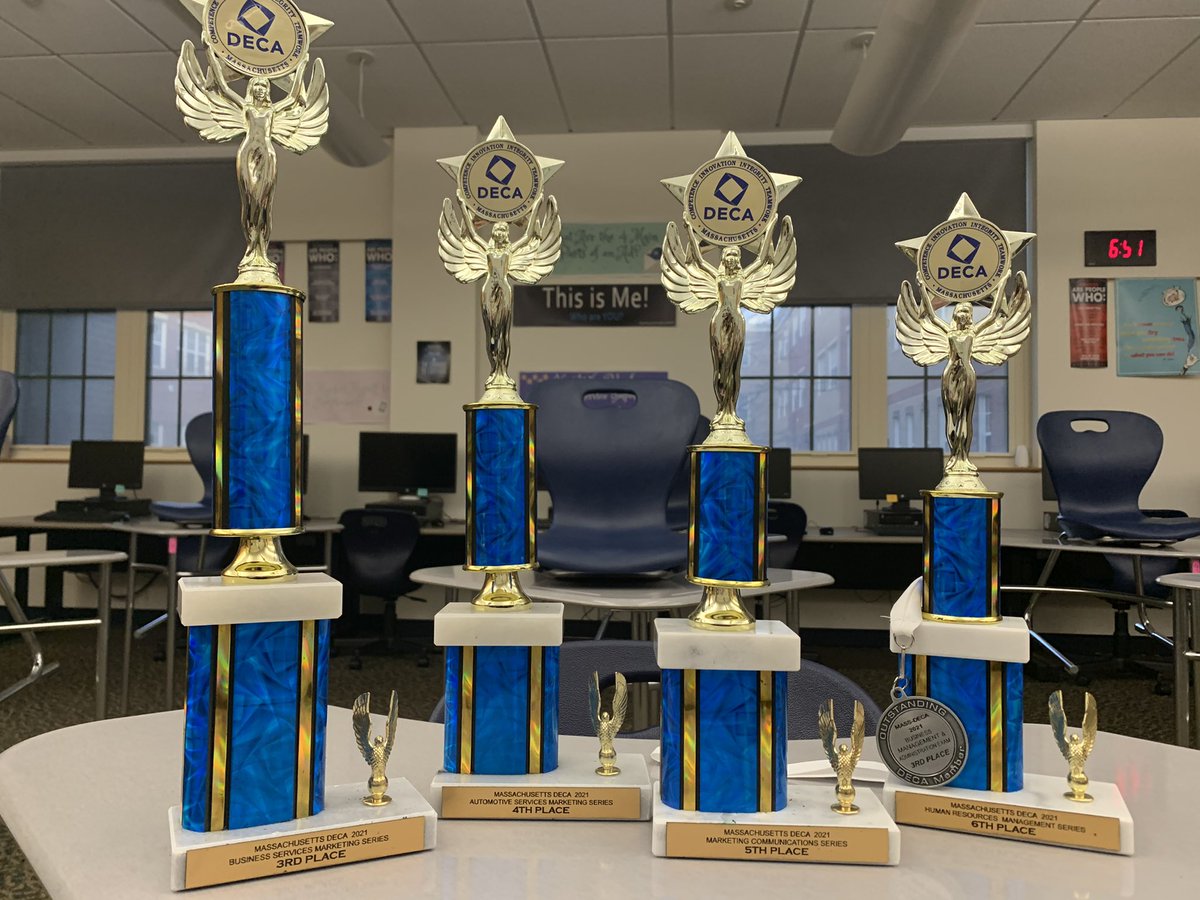 JennFiglioli's tweet image. So proud of Maddie, Chloe, Allison, and Libby! #massdeca