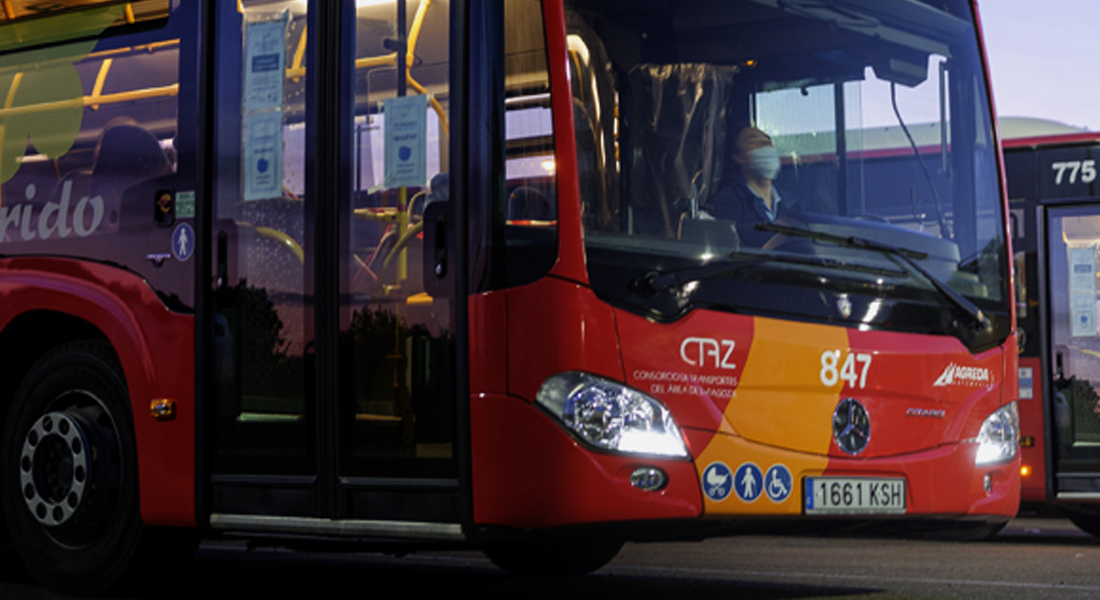 zaragoza_es's tweet photo. La línea de autobús entre Zaragoza y Casetas del @CTAZgz se reforzará a lo largo del mes de abril con hasta 14 nuevas expediciones en ambos sentidos.
Infórmate > https://t.co/6GZ0ylLzqy https://t.co/FEfzjWVBpk
