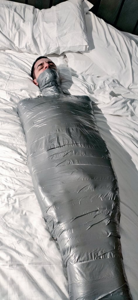 SafeAndBound's tweet photo. Fuck, that was tight... https://t.co/3ihto06bvh
