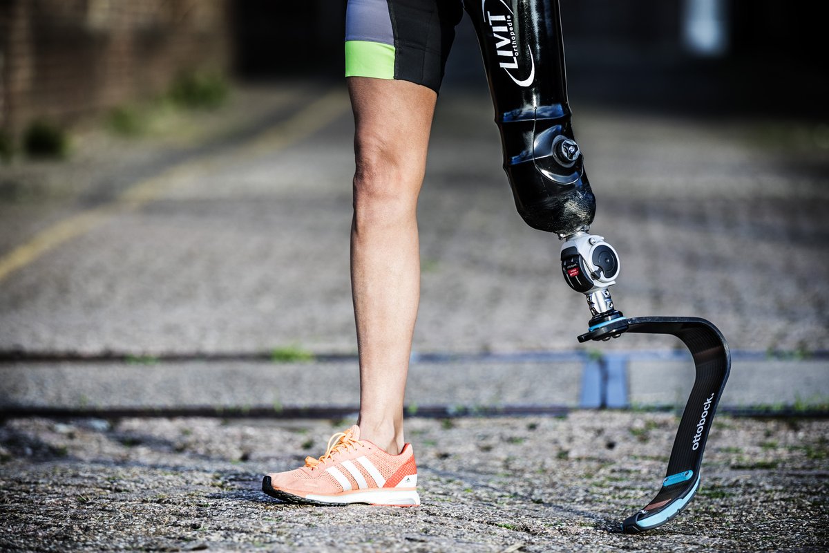 Tienduizenden mensen met beperking sporten niet omdat ze hun weg niet vinden in het web van instanties. Met Uniek Sporten Hulpmiddelen krijgen ze advies én maar liefst 85% van de financiering van hun hulpmiddel. 👉 Een samenwerking met ministerie van VWS. fal.cn/3eemP
