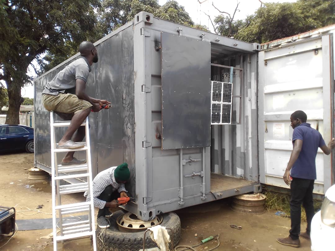 LtdTch's tweet photo. The Matero satellite e-waste collection center will be launched soon by TCH E-Waste Ltd! Located next to Matero Community Center, this will be first of many collection centers around Zambia. #zerowaste #rethinkreuserecycle #KeepZambiaClean https://t.co/kwoKeRAW99