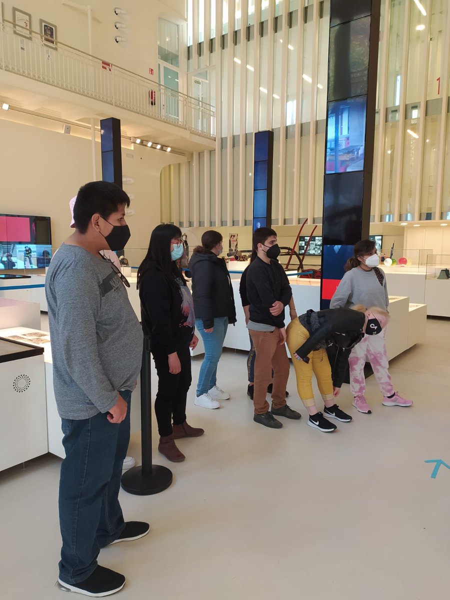 Per fi hem pogut fer una sortida amb 3r #ife a l’espai de #bomberscat @ciclesbcn <a href="/educaciocat/">Educació</a> <a href="/consorciedubcn/">Consorci d'Educació</a>