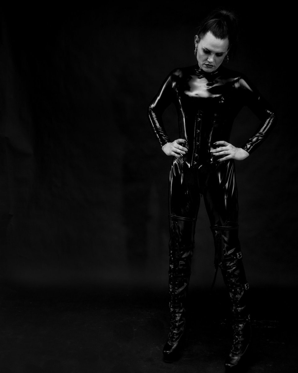 tall_art's tweet photo. Model @obsidian_jones 
📷 Tall Dark and Art Photography https://t.co/r0SdOBnZE5