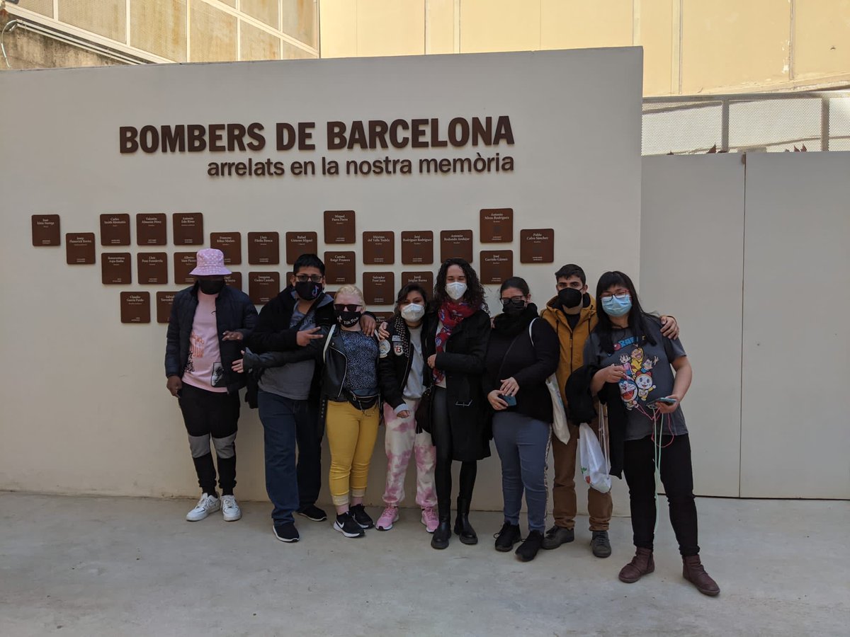 Per fi hem pogut fer una sortida amb 3r #ife a l’espai de #bomberscat @ciclesbcn <a href="/educaciocat/">Educació</a> <a href="/consorciedubcn/">Consorci d'Educació</a>