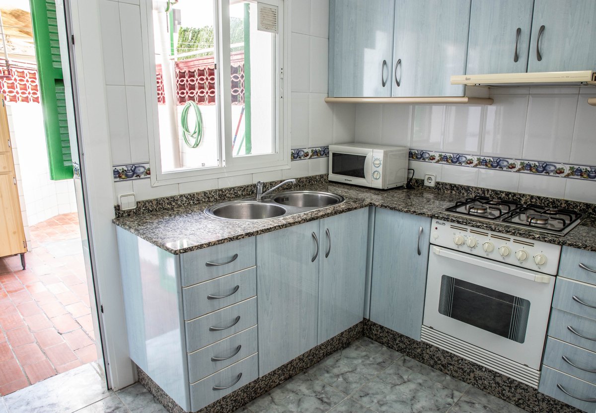 MiozziSimone's tweet photo. 🌟 Se vende LUMINOSO piso en Santa Catalina:

💰 220.000 euro
------------------------------------------------------

- 85 m2;
- terraza;
- 3 dormitorios;
- 1 baño;
- cocina;
- área de lavado;
- salón comedor.

 623 02 28 09
#luminosopiso #enventa #santacatalina #realestate #red https://t.co/cR8YBIe3TK
