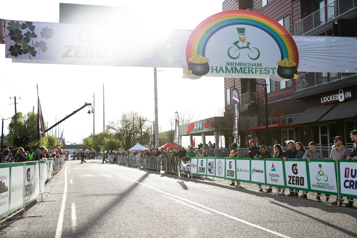 BhamHammerfest's tweet photo. The 2nd annual Hammerfest fueled by @Bolt24 is quickly approaching! 20 @USACRITS D1 pro cycling teams will be racing through the streets of the #PepperPlace District.
This FREE special wknd includes something for all ages! So click here to learn more → https://t.co/QsZA6iUkbk https://t.co/1lTWaEm8U4