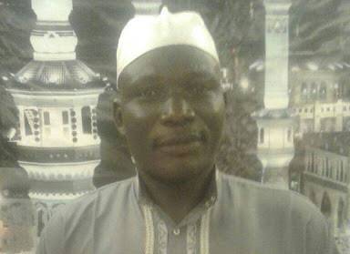 SaharaReporters's tweet photo. How @MBuhari's Driver Was Detained By DSS For Tricking President To Sign Fraudulent Multi-million Naira Deal Document | Sahara Reporters 
A source in the Presidency said the driver capitalised on Buhari dementia to perpetrate the fraud.
READ MORE: https://t.co/kr1hVpw0AP https://t.co/SO62tC3eju